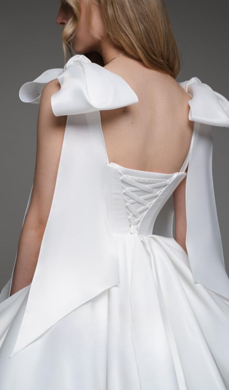 Cute White Satin Ball Gown A-Line Homecoming Dresses With Bowknot Straps, HZ0307