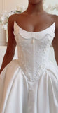 White Strapless Appliques Beaded Wedding Dresses Sleeveless Bridal Ball HZ0307